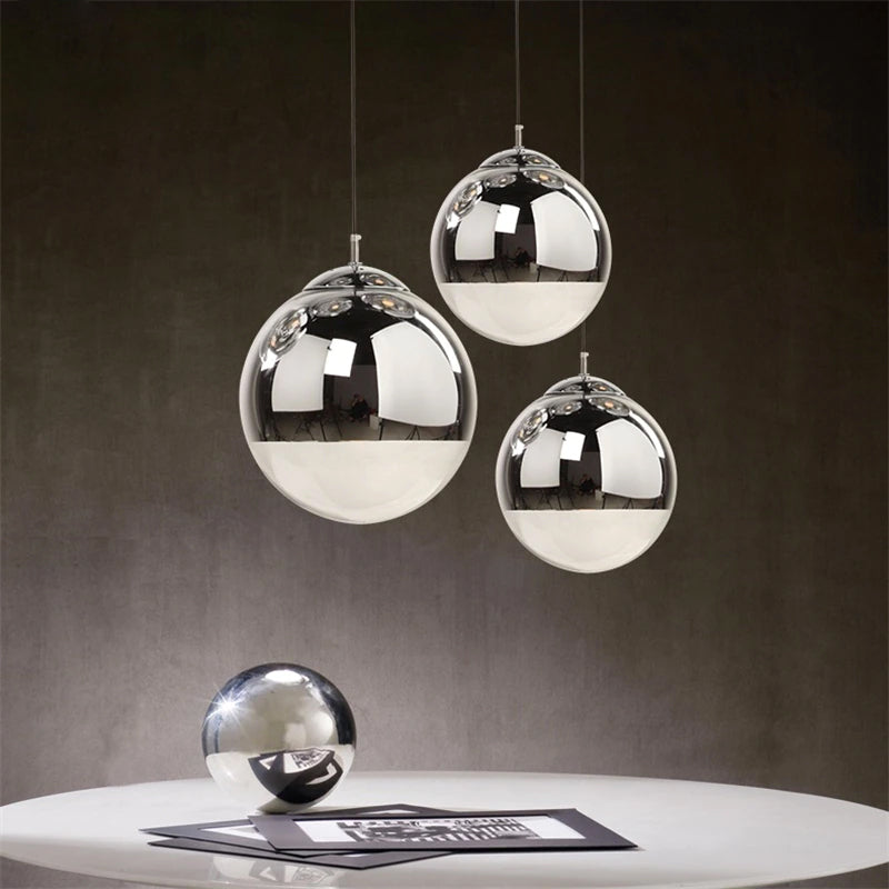 The Berg Pendant Light