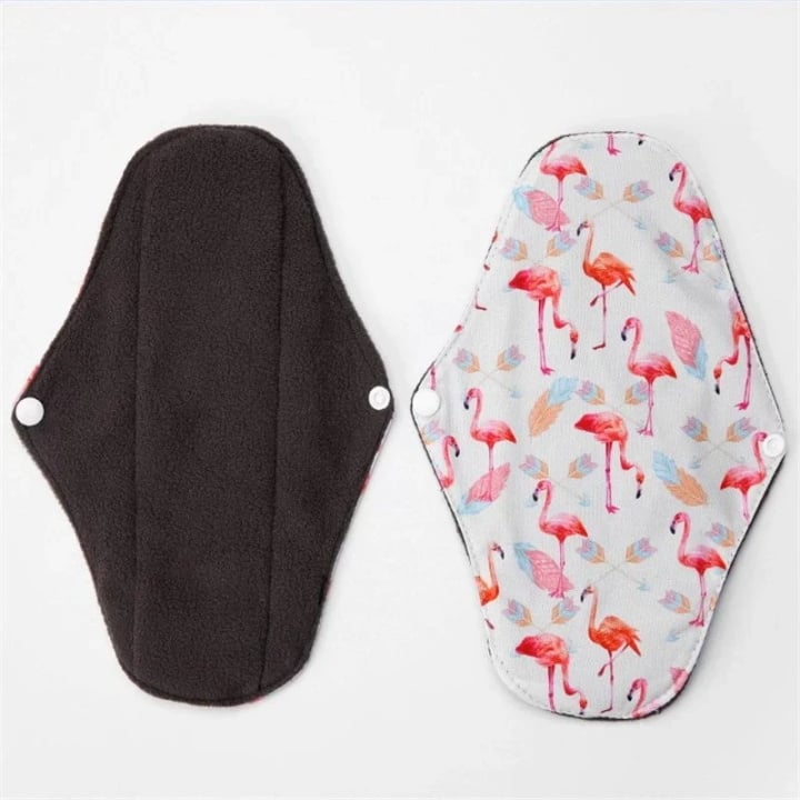 Reusable pads that can be used for at least 4 years (Random Color)