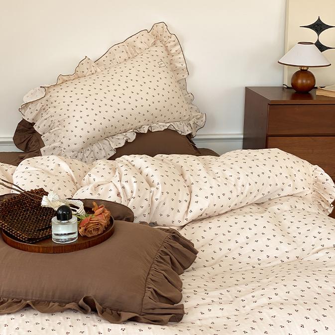 Rural Life Dark Brown Ruffled Bedsheet Set