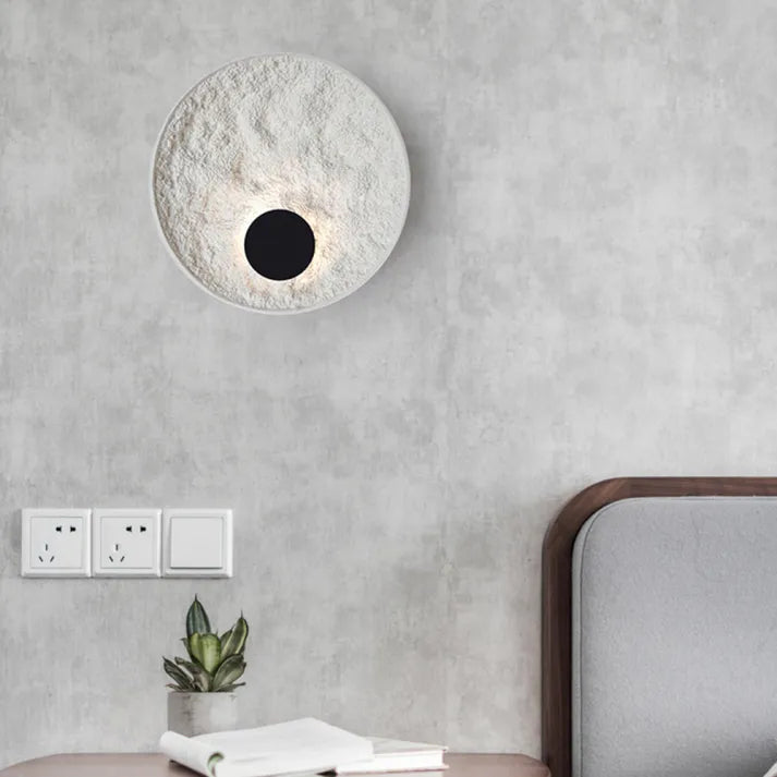 MoonGlow – Spherical Wall Lamp