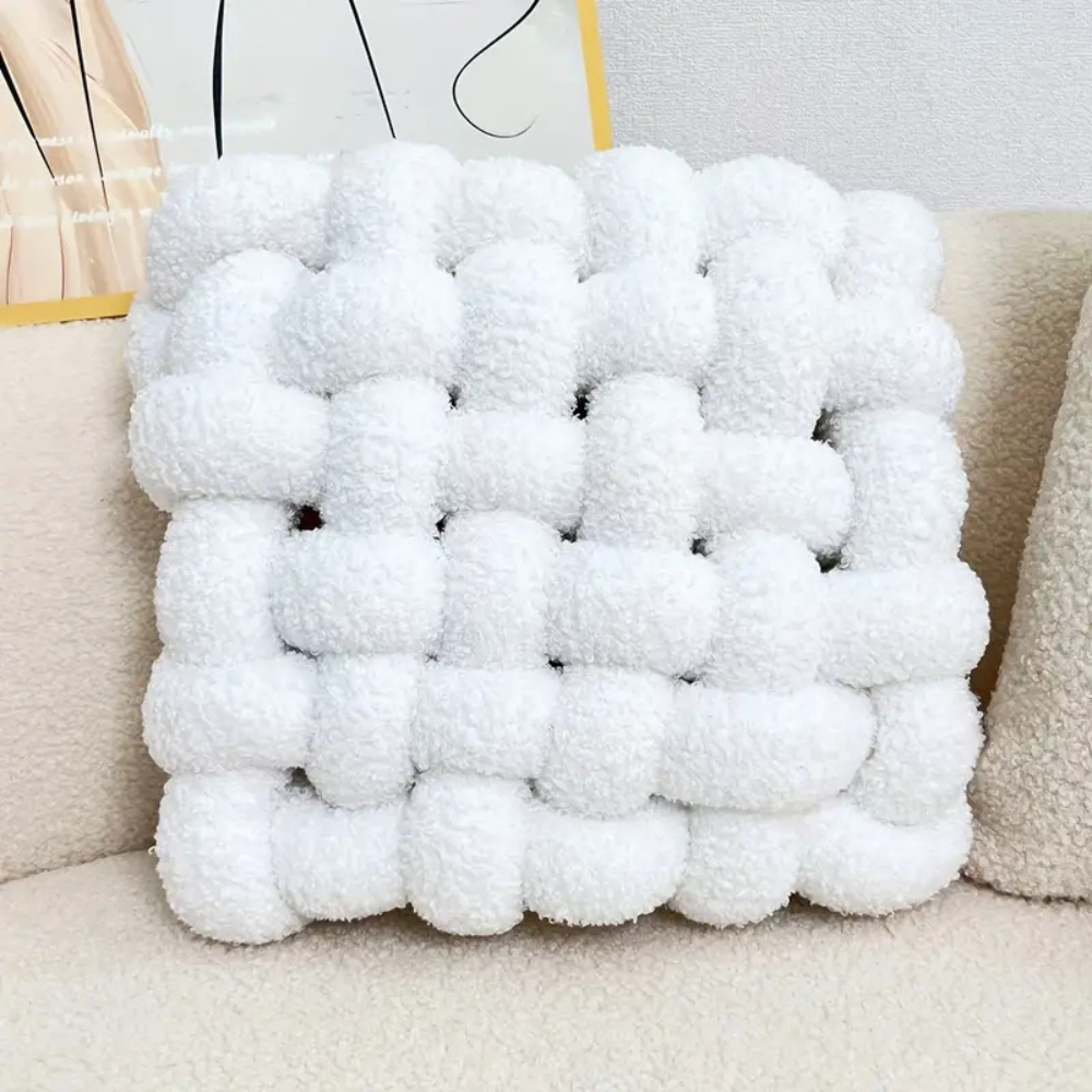 Plush Woven Knot Boucle Kudde