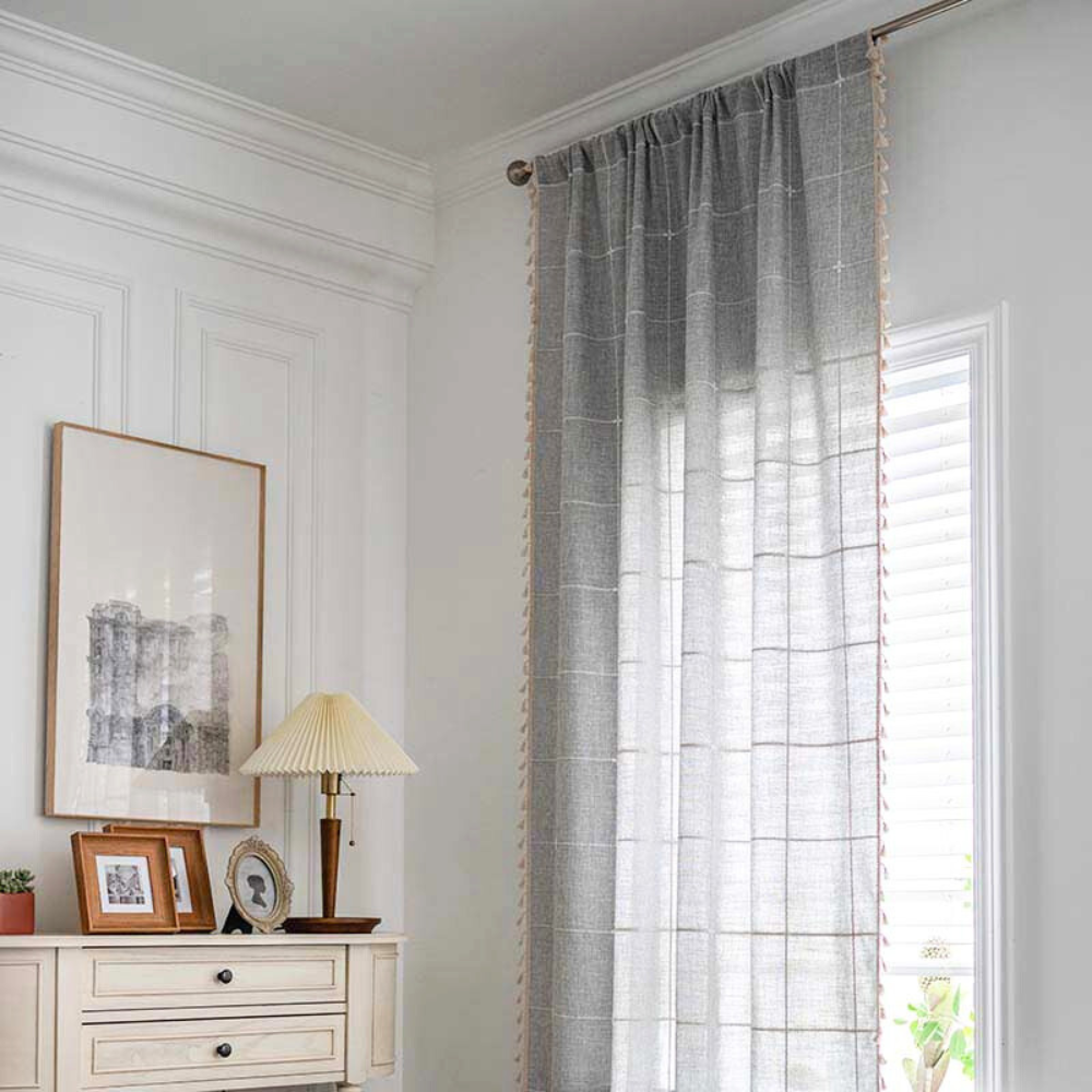 Cortinas de cuadros con borlas semi opacas