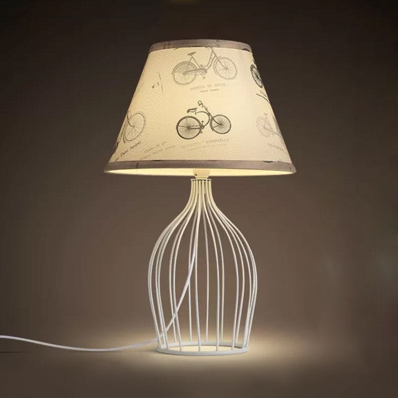 GloLight - Lampe de table traditionnelle en forme de cône avec base en cage en métal