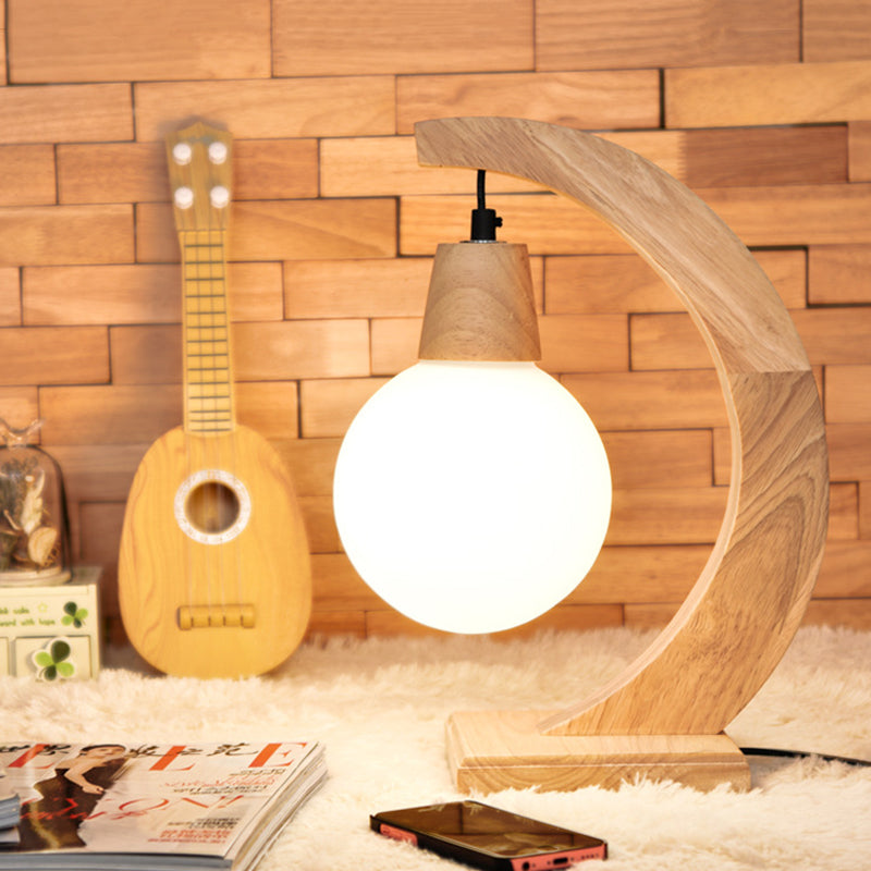 ScandiLight – lampadaire en arc de style scandinave