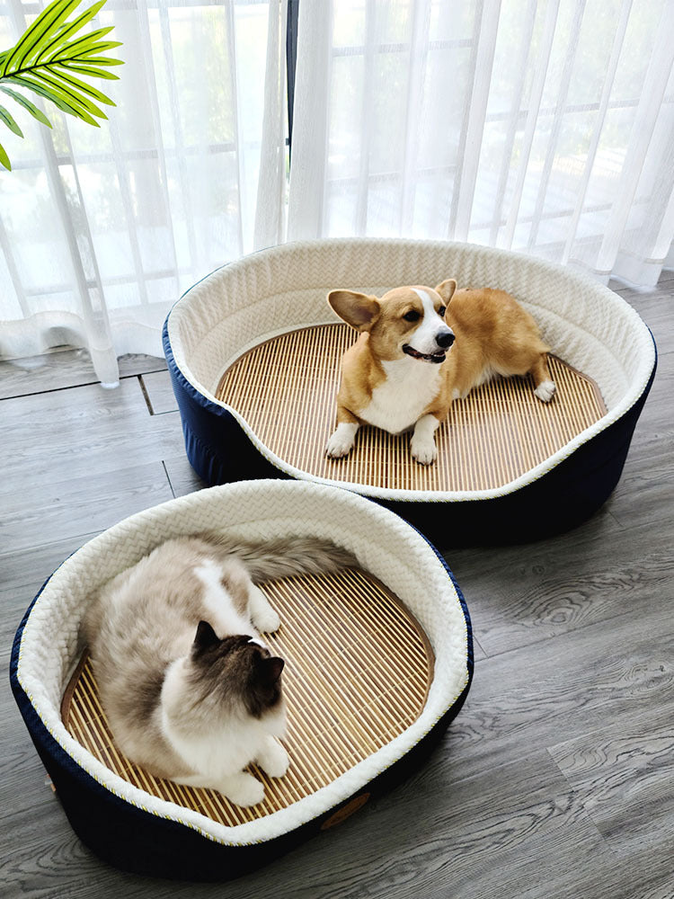 Paw Seasons Lounge: Universal Pet Sofa Bed