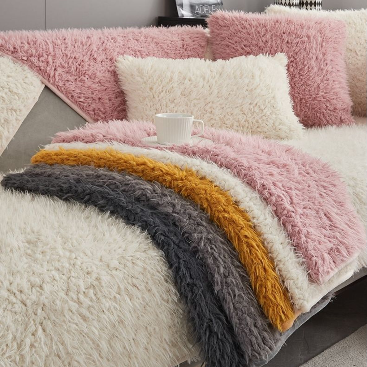 Cozy Plush Thickened Non-slip Sofa/Couch Cover