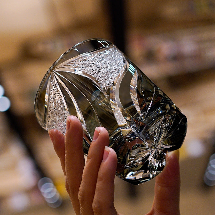 Verre à whisky à flamme Inkstone fabriqué à la main Edo Kiriko avec boîte en bois