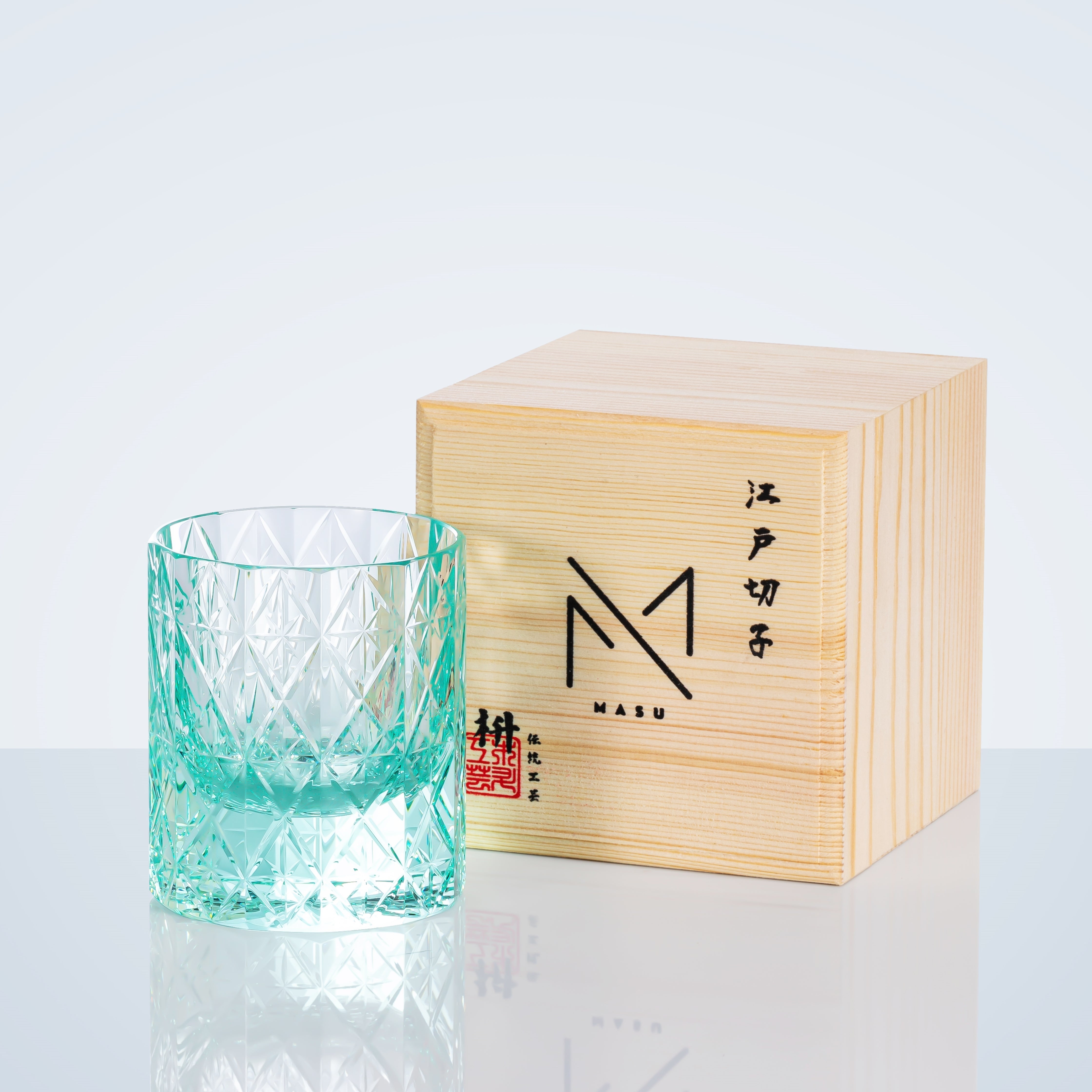 Verre à whisky céleste fabriqué à la main Edo Kiriko avec boîte en bois