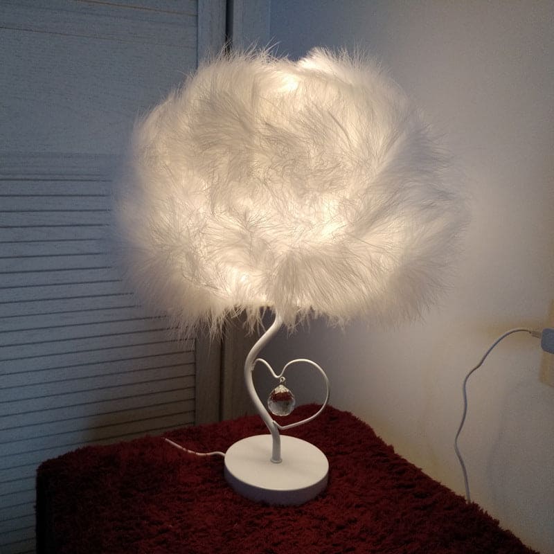 EvoGlow - Lámpara de mesa con forma de nube y plumas escandinavas