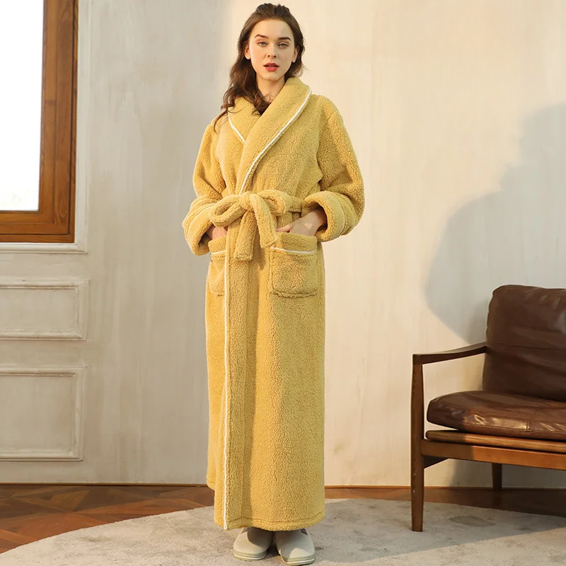 FleeceComfort – Flannel winter bathrobe