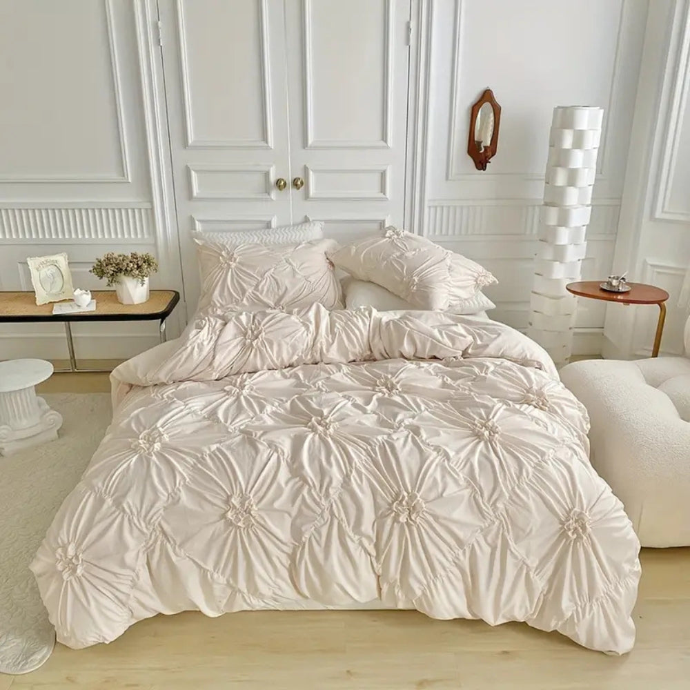 Taavita Ruffle Flower Quilt Cover Set - Elegant Pinch Pleated Design for Luxurious Comfort