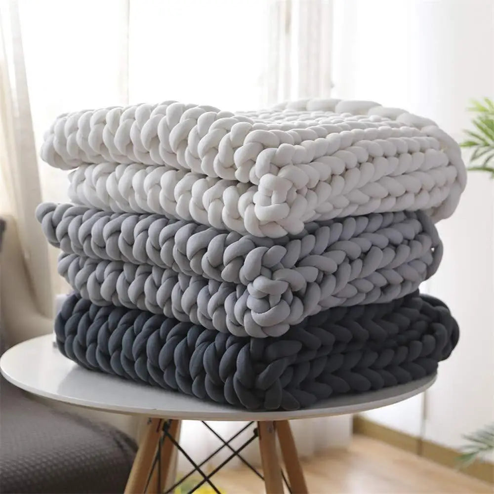 Chunky Knit Handmade Weighted Throw – Ultra-bequeme & stilvolle Decke