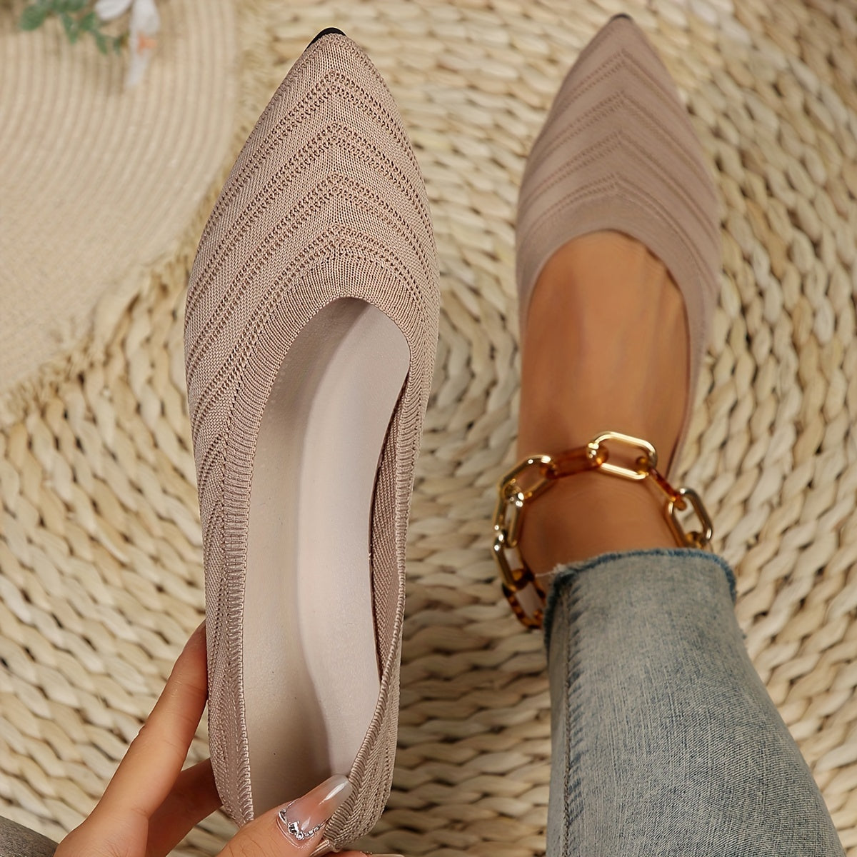 Beige flache Schuhe / Hausschuhe - Julia