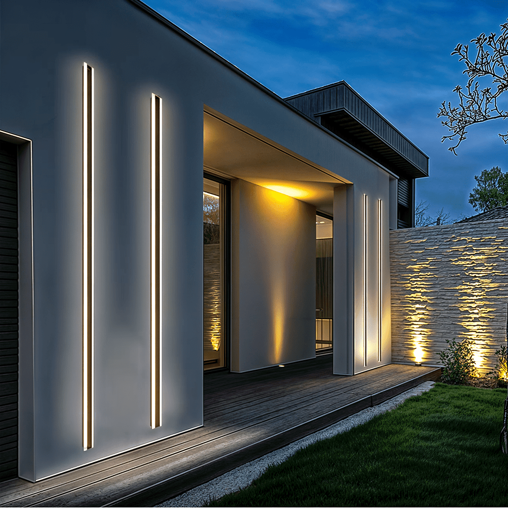 Outdoor LED wall lamp