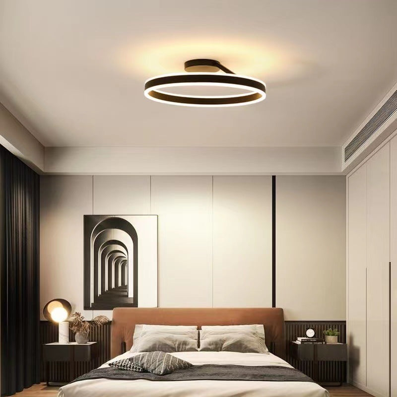 ArishaGlow - Elegant LED ceiling lamp in gold and metal