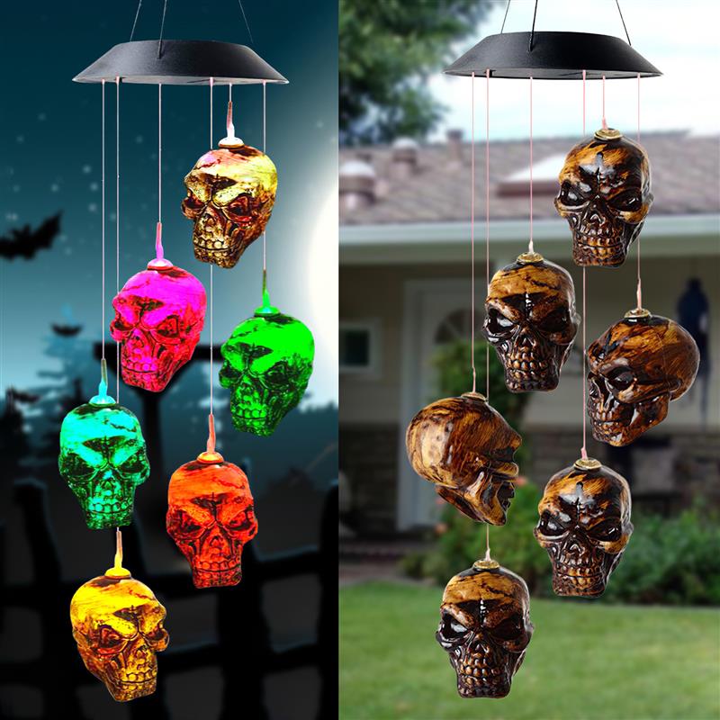 Halloween Skull Tuulikellot Aurinkoenergialla toimiva LED-valo puutarhan sisustamiseen Tyylikkäät tuulikellot puutarhakoristeet