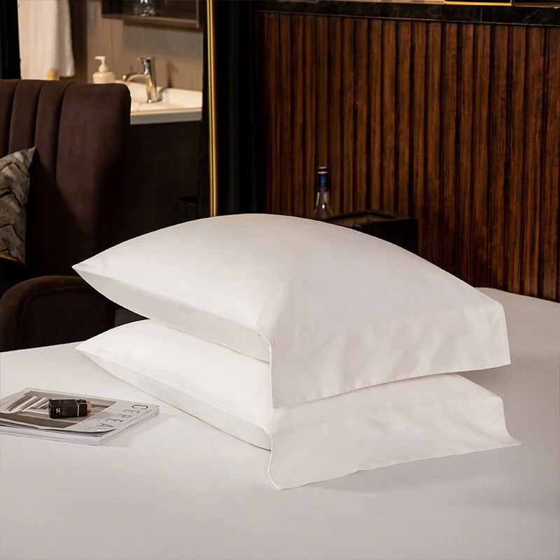 Lakibia White Silky Soft Egyptian Cotton Bedding Set