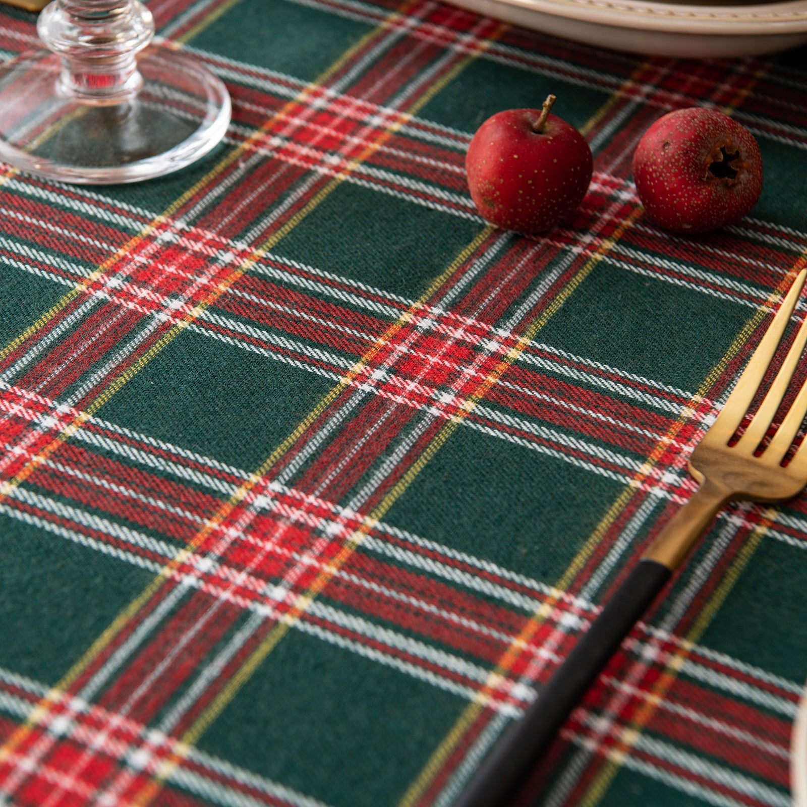 Traditionelle schottische Schottenkaro-Tischdecke für Weihnachtsfeier