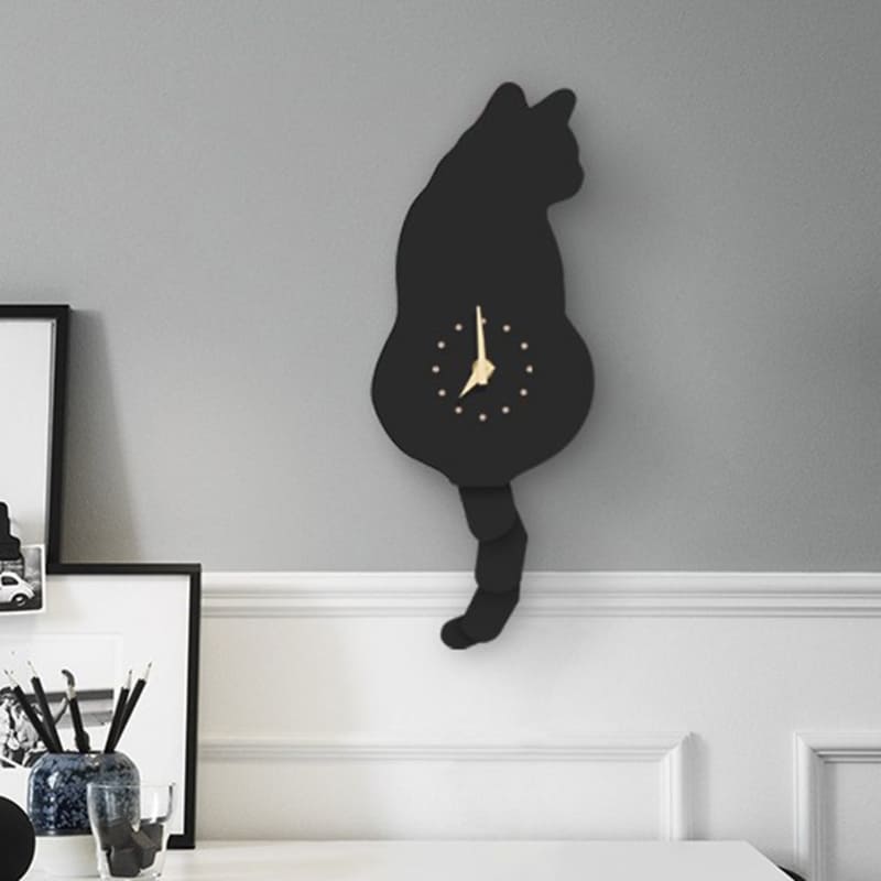 Nordic Cat Wagging Tail Wall Clock