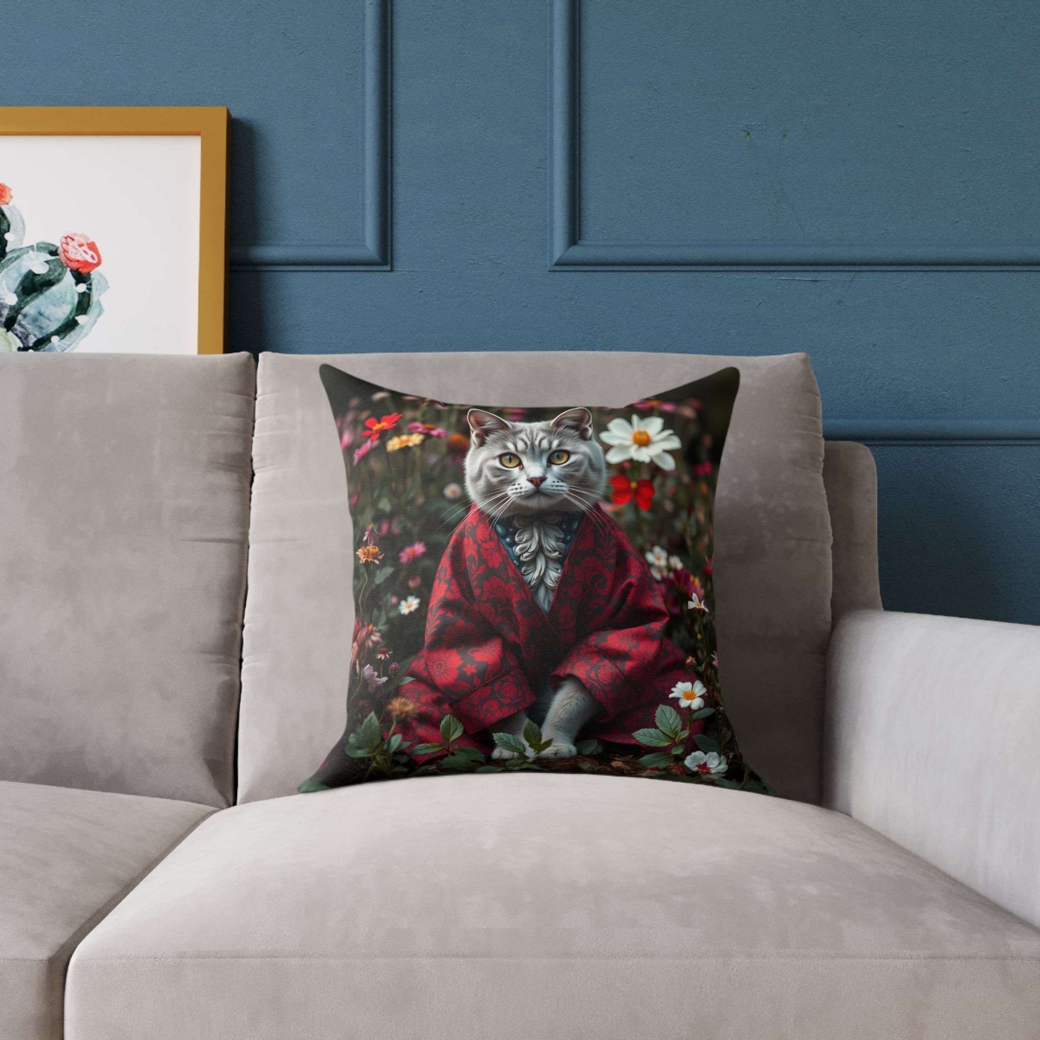 William Morris Style Cat in Kimono and Flowers Square Pillow, Botanicals and Flowers, insert inclus