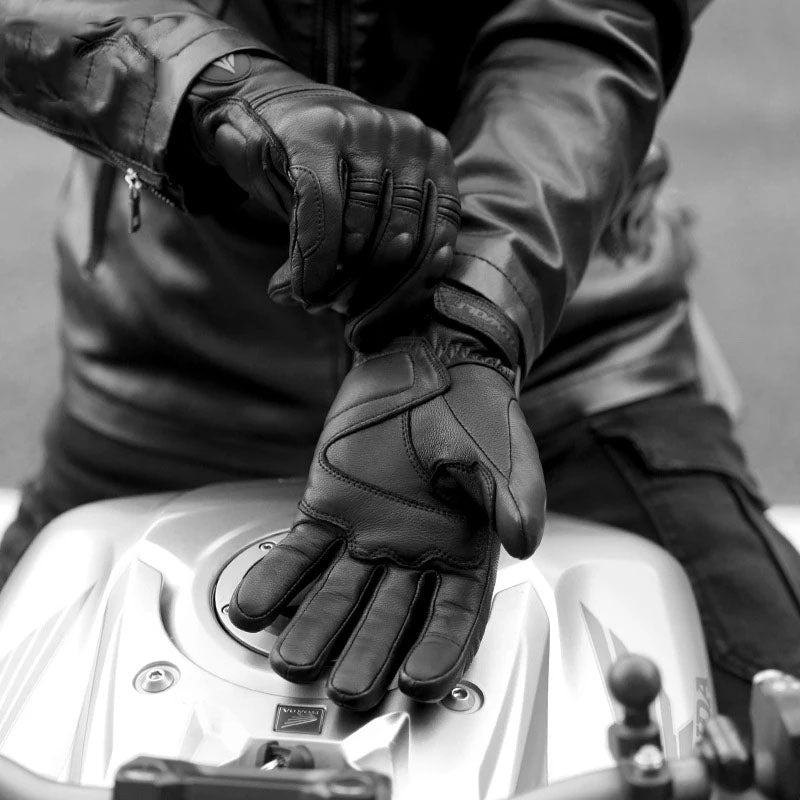 Leather Touchscreen Motorcycle Gloves - Warm & Durable