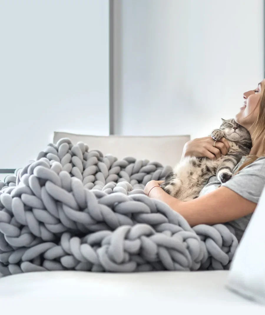 Chunky Knit Handmade Weighted Throw – Ultra-bequeme & stilvolle Decke