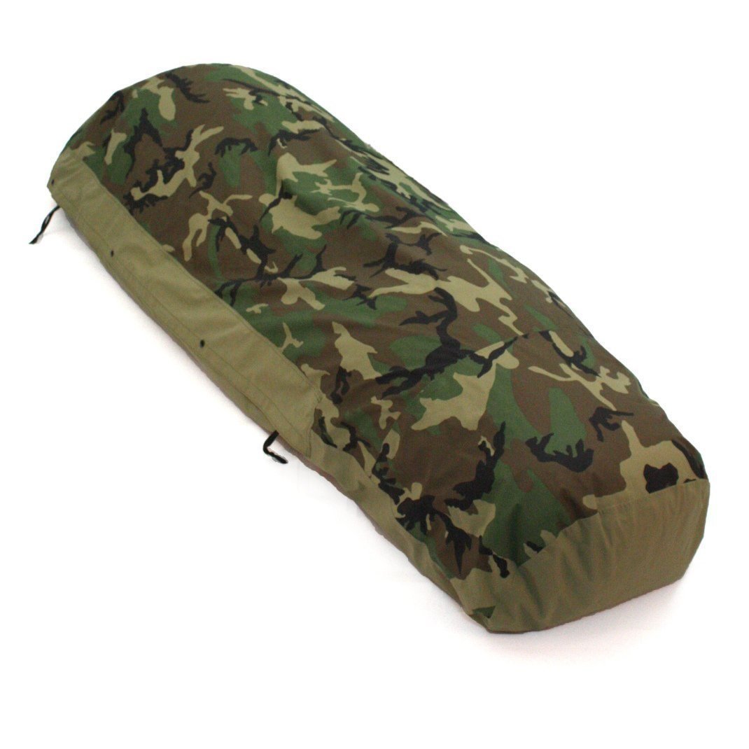 Cubierta Bivy del Sistema de Sueño Modular del Ejército de EE. UU., Camuflaje Woodland