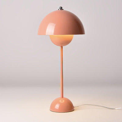 Stor champignon Macaron bordlampe – blød glød og elegant design