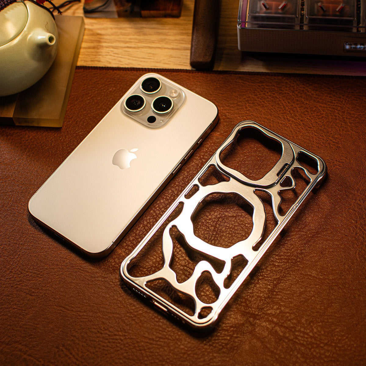 Designer Aluminum Alloy Case