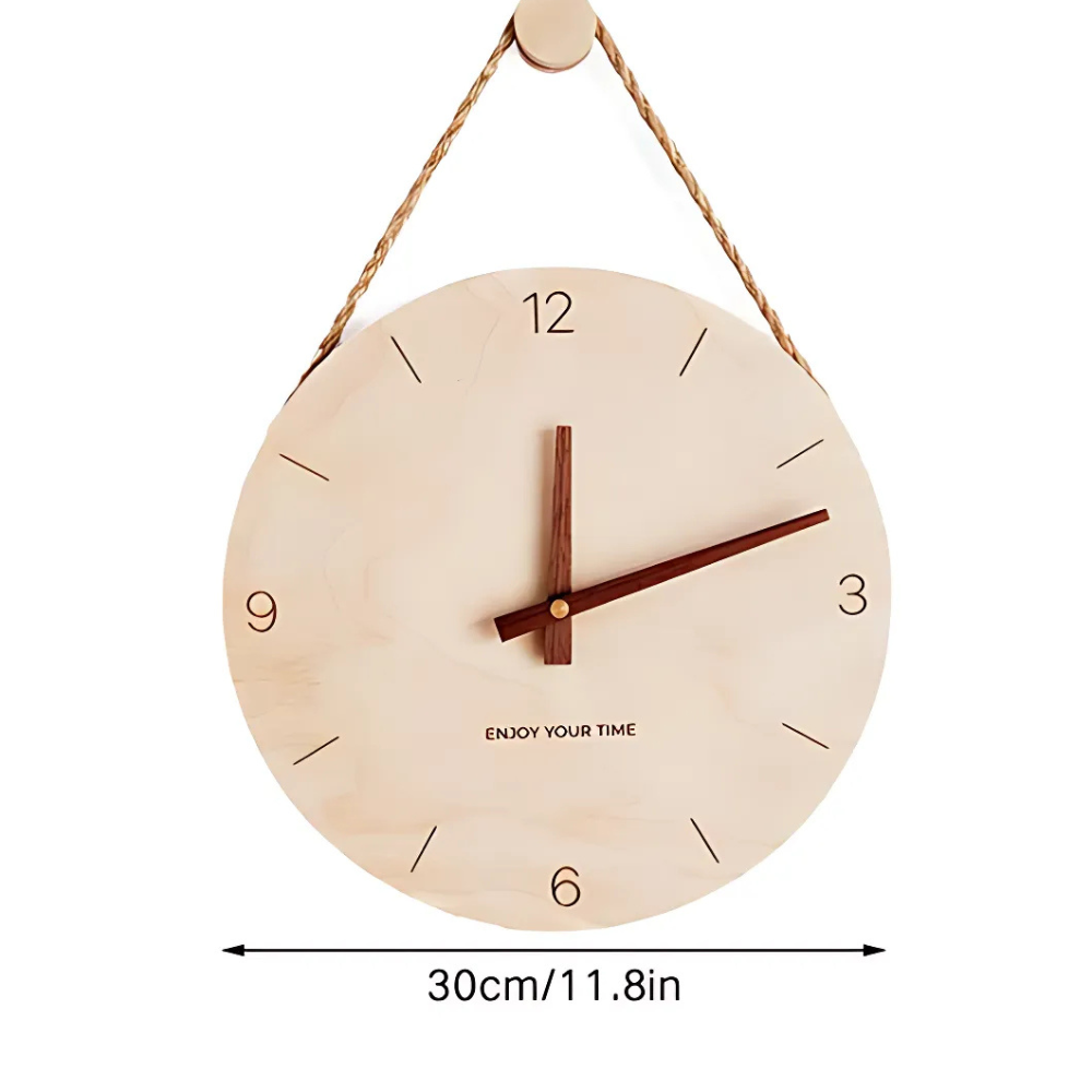 Reloj de pared de madera con cuerda minimalista