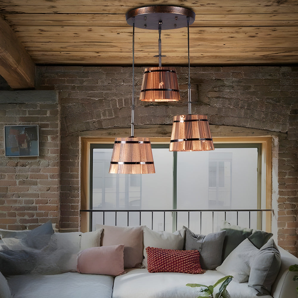 RusticCharm – Hanglamp in de vorm van een houten emmer voor aan de bar