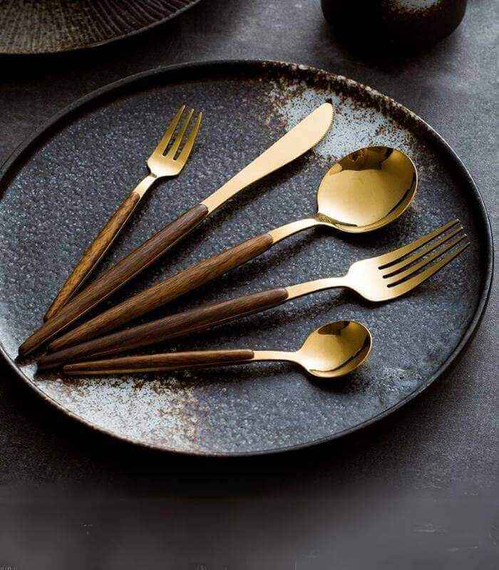 30-Piece Cutlery Set – Stainless Steel Dinnerware with Wooden-Style Handles (304 Grade, Elegant Design)