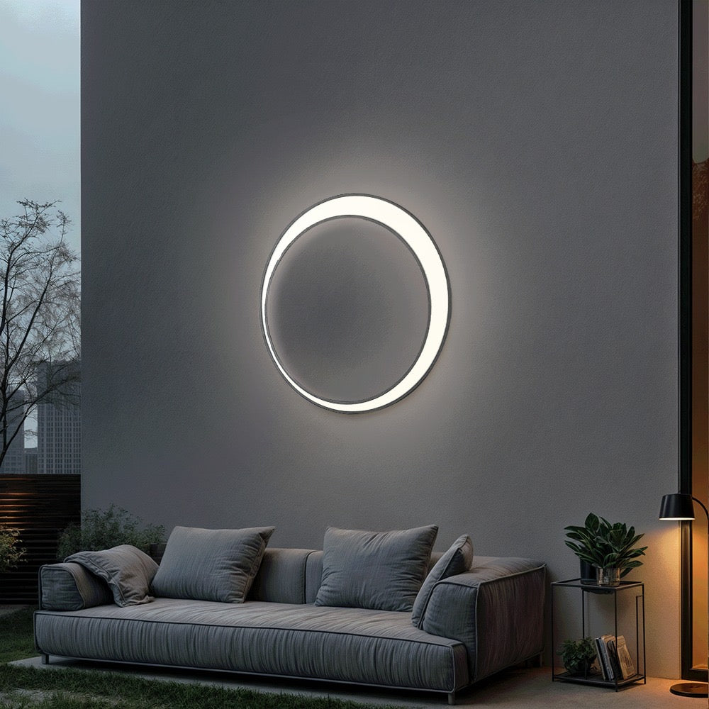 Vrimlo  Eclipse Outdoor Wall Lamp