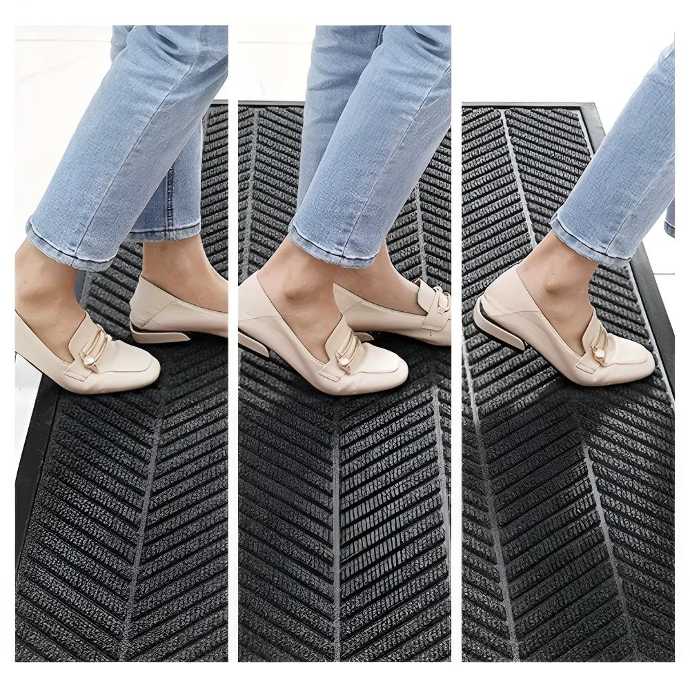 Tapis de porte antidérapant Chevron Ridges