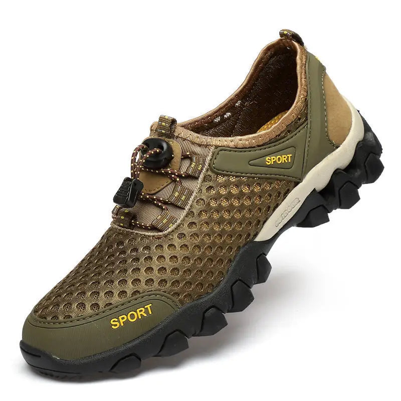 Orthopedic hiking shoes with quick-dry feature