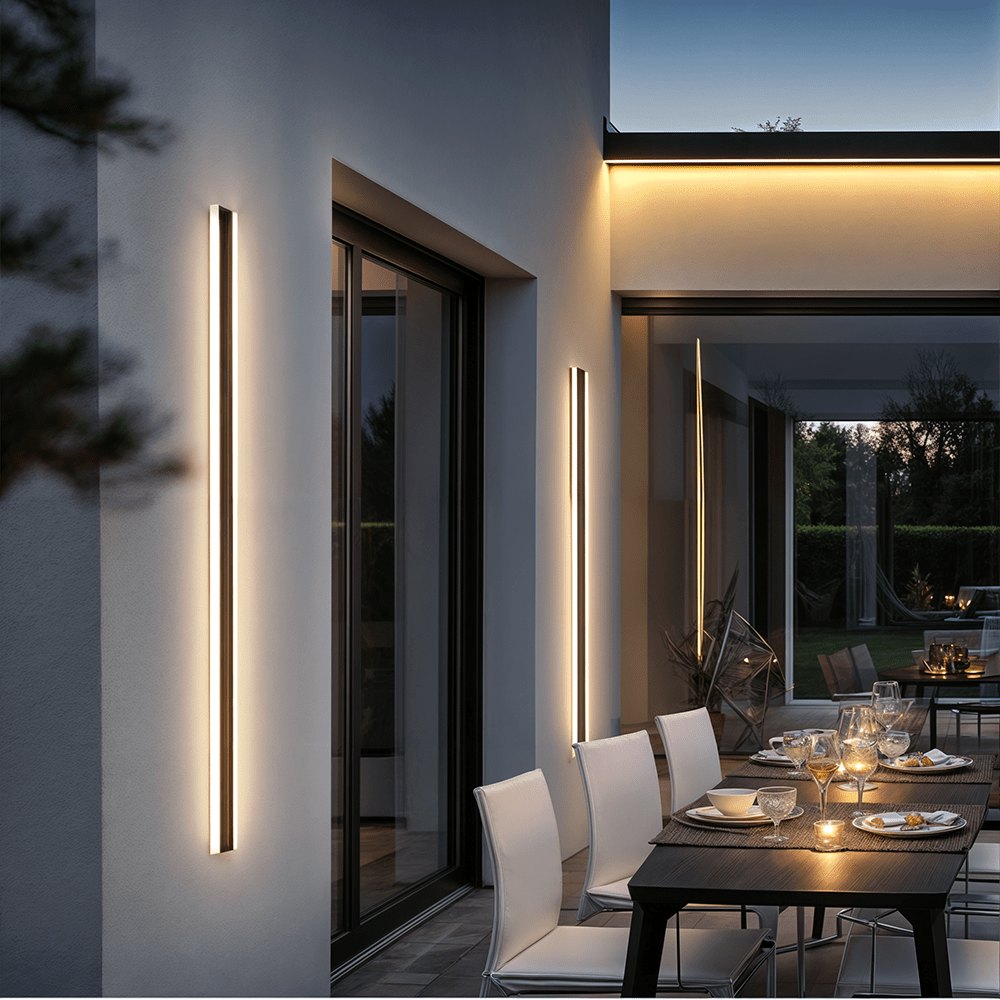 Outdoor LED wall lamp