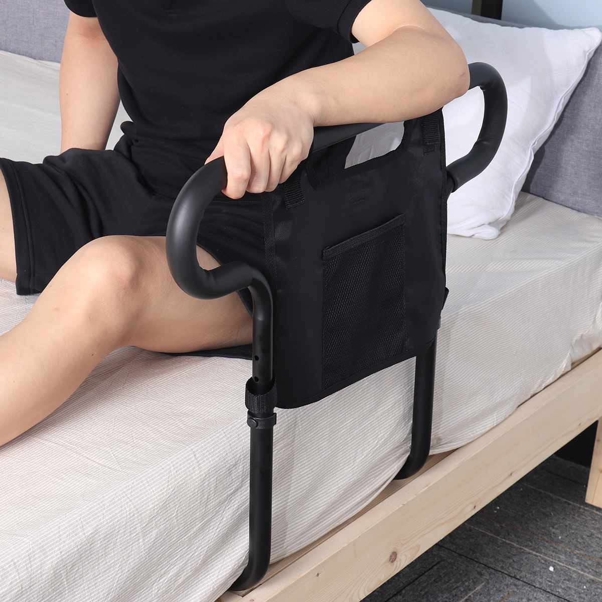 Barrière de lit senior universelle – Aide fiable pour les personnes âgées avec poche de rangement