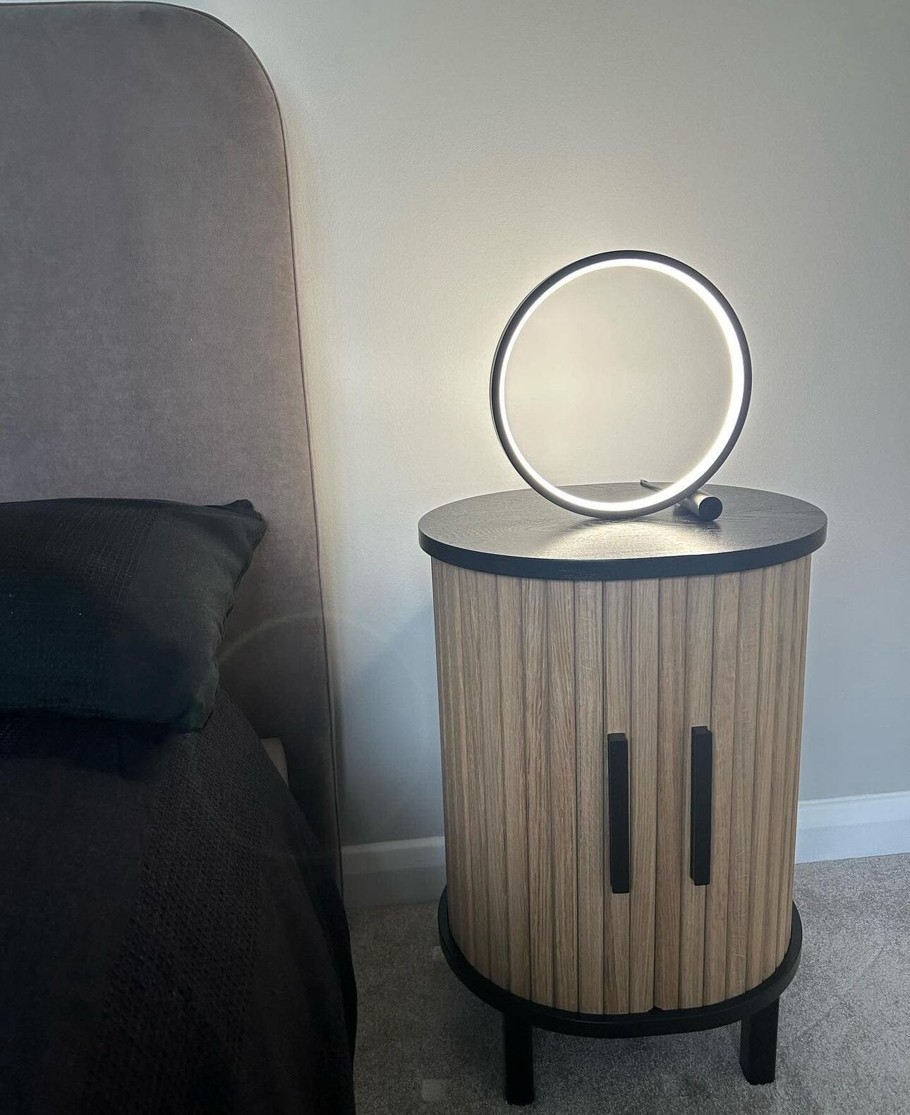 Vrimlo Circle LED Touch sensitive Lamp