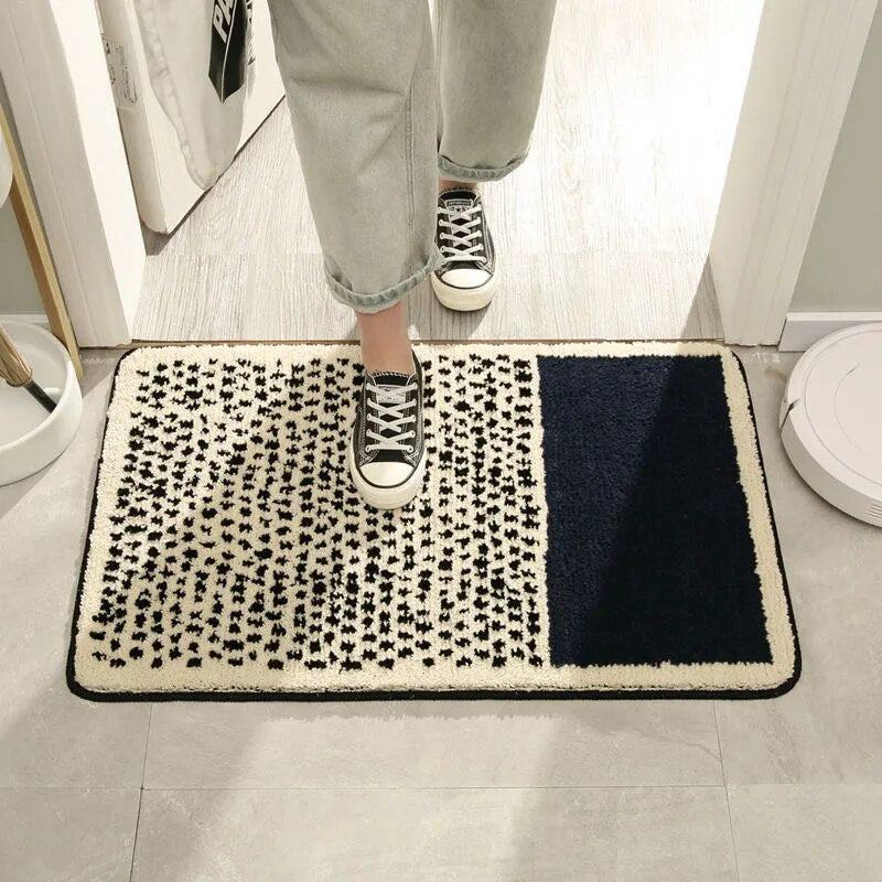 Nordic Style Abstract Hand-Crafted Bath Mat