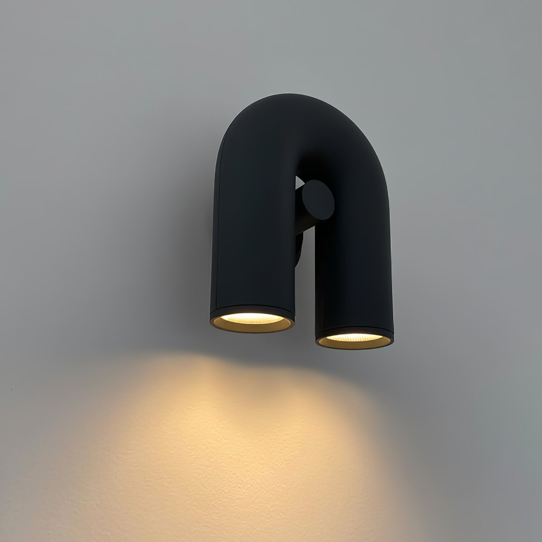 CircusGlow - Moderne og elegant vegglampe