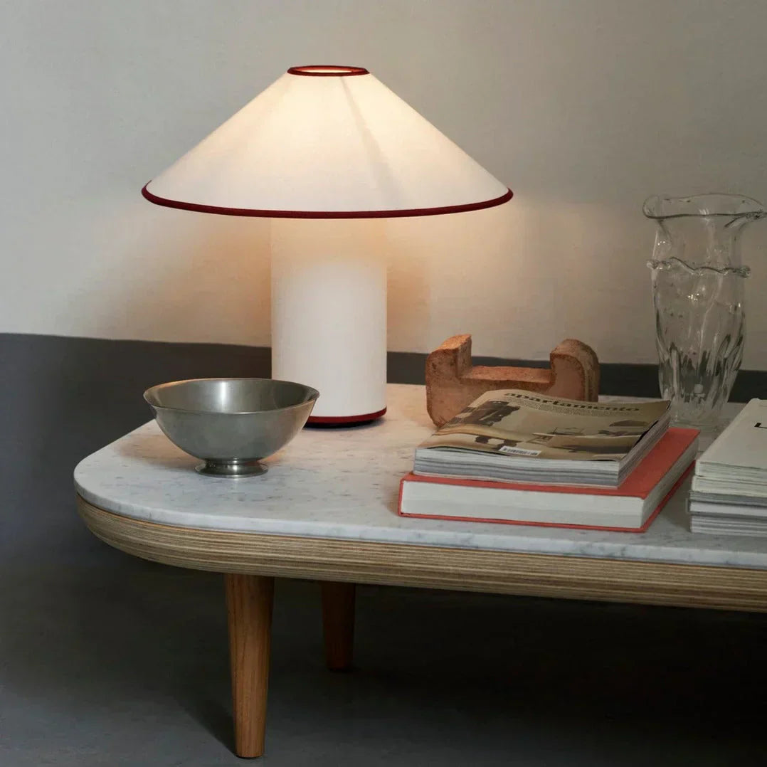 Lampe de table Colette – Solution d’éclairage élégante pour les intérieurs modernes