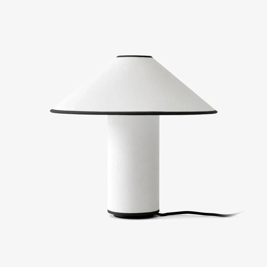 Lampe de table Colette – Solution d’éclairage élégante pour les intérieurs modernes