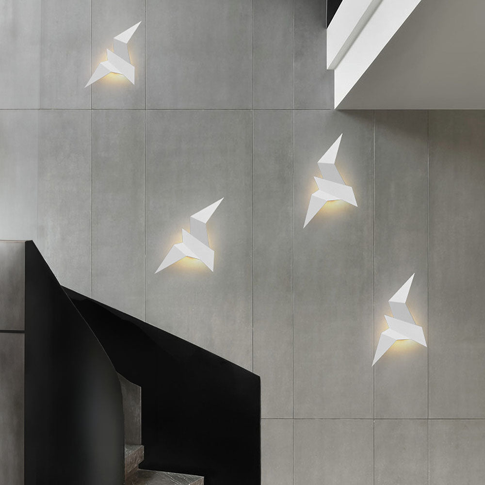 Creative Iron Wall Light in the Shape of a Bird