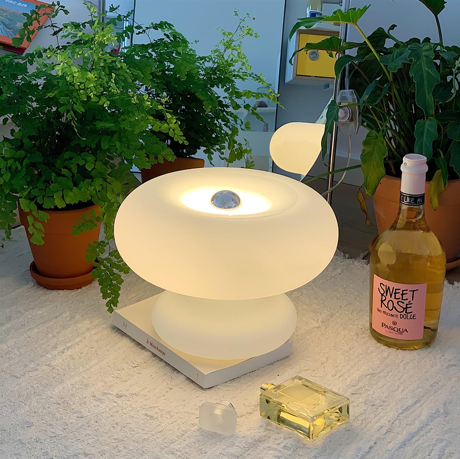 DonutLamp - Lampe de table douce et lumineuse, parfaite pour n'importe quelle pièce