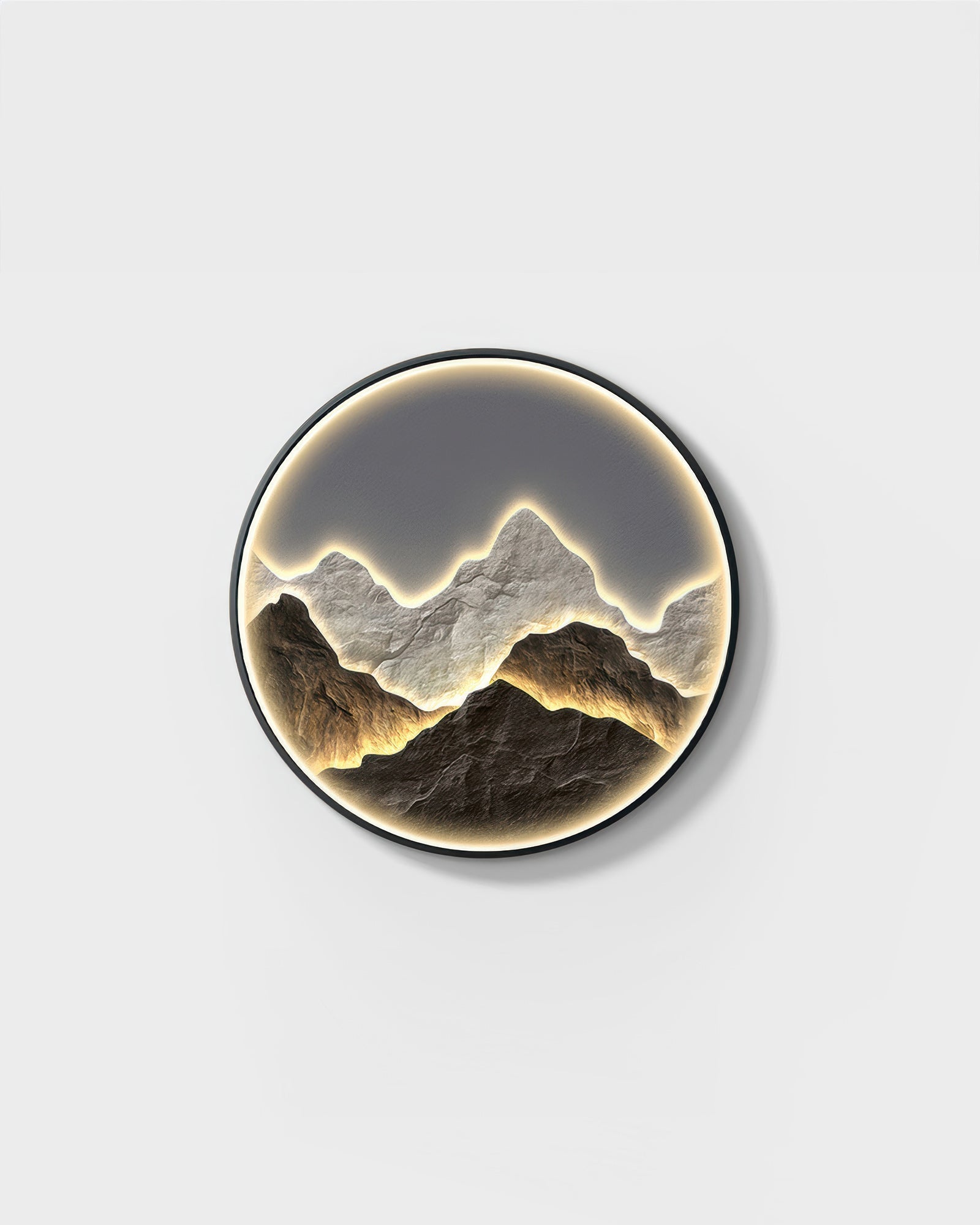 Modern Luxe Mountain Refuge Silhouette Circle Decor