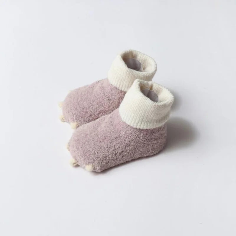 CozyToes Babysocken: Warme und bezaubernde Essentials für jede Jahreszeit