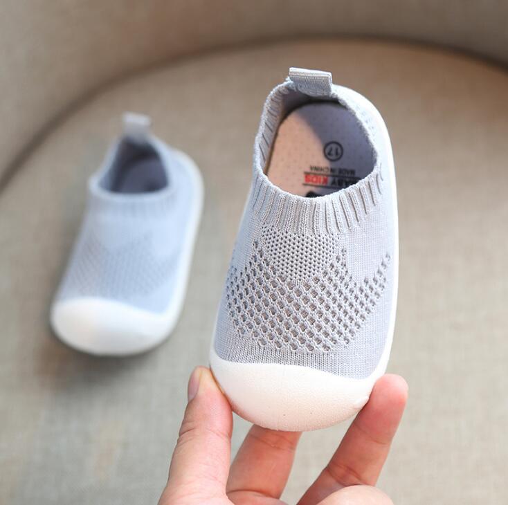 Breathable non-slip baby shoes