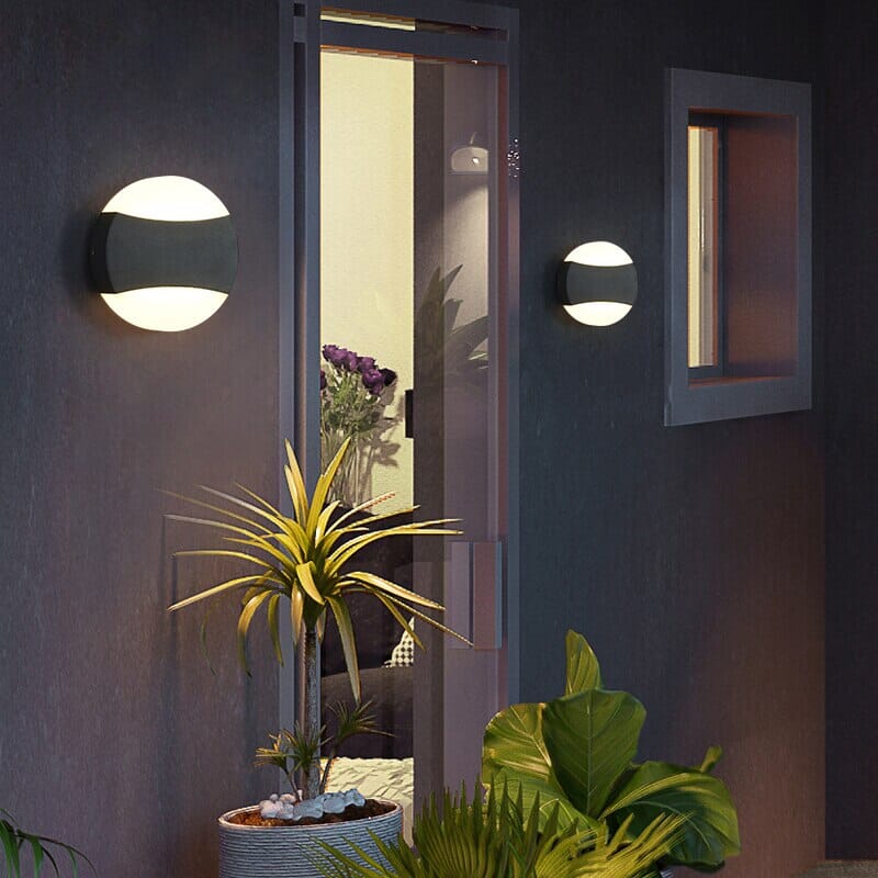 Circle Outdoor Wall Light