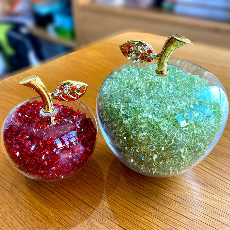 Vrimlo® Handmade Crystal Apple Figurine