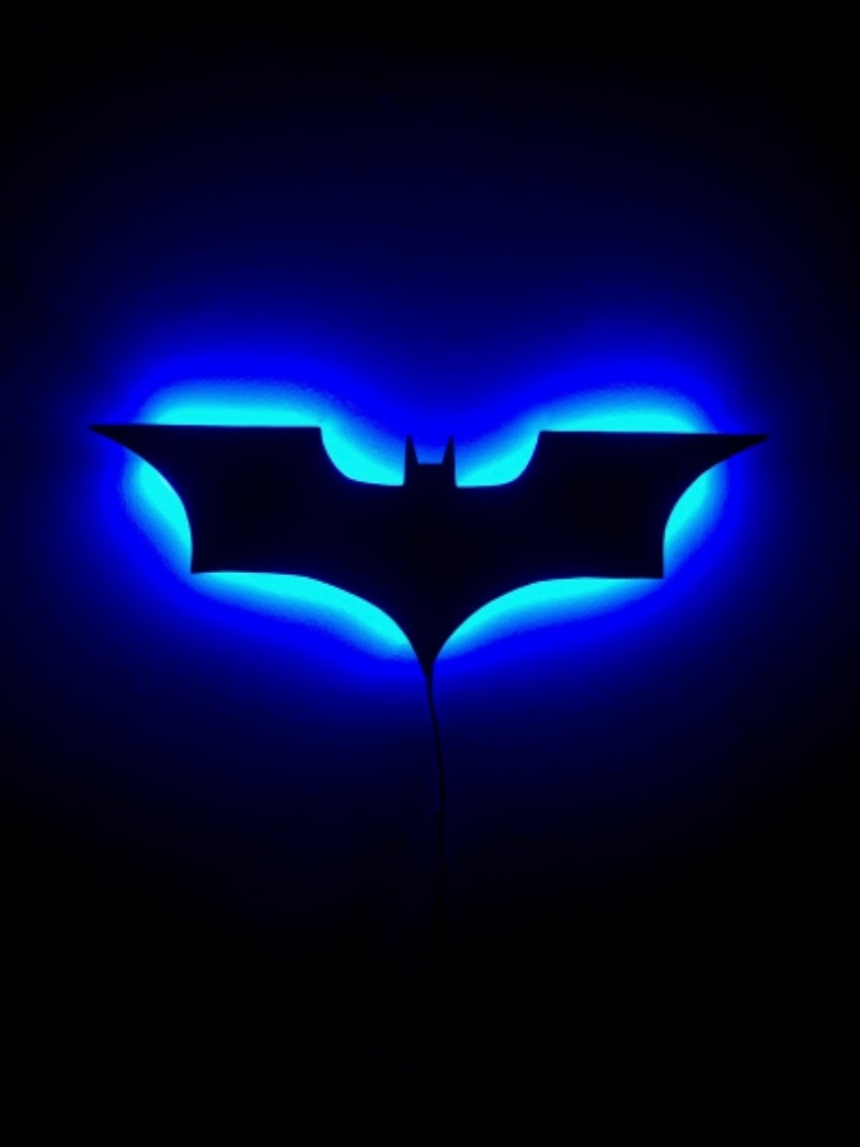 Applique murale LED Batman avec télécommande sans fil et changement de couleur